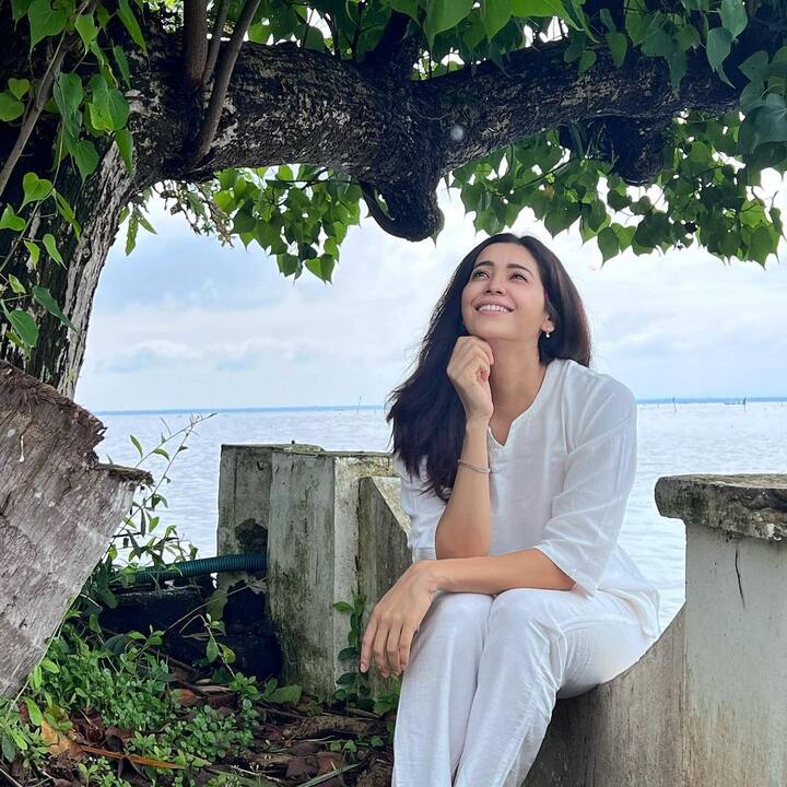 आशा ने हाल ही में टाइम्स ऑफ इंडिया को एक इंटरव्यू दिया है. इस इंटरव्यू में एक्ट्रेस ने टीवी पर काम ना मिलने पर अपना दुख बयां किया है.