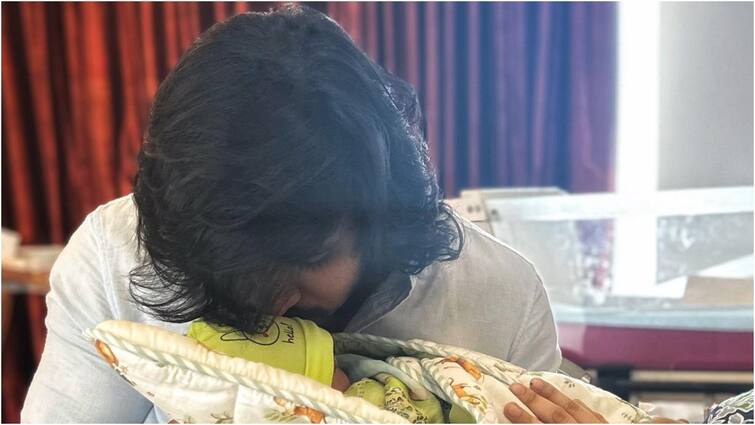 Nikhil Siddhartha Pallavi Varma blessed with baby boy Nikhil Pallavi Varma: వారసుడొచ్చాడు - పండంటి మగబిడ్డకు జన్మనిచ్చిన నిఖిల్ భార్య పల్లవి