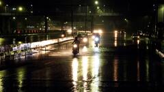 Delhi Rains: दिल्ली कुछ इलाकों में बुधवार देर रात हो सकती है बारिश, IMD ने दी जानकारी