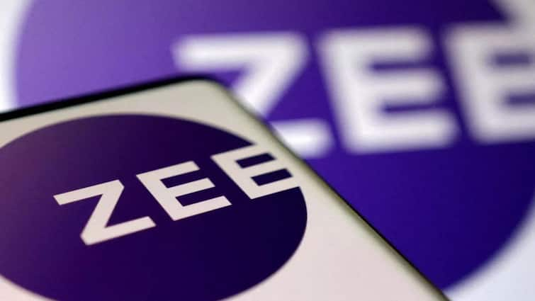 stock market updates Another blow to Zee Entertainment Sebi uncovers 241 mn dollars accounting issue Zee Ent: జీ ఎంట్‌ పుస్తకాల్లో రూ.2000 కోట్ల మాయ!, అమాంతం జారిపోయిన షేర్లు