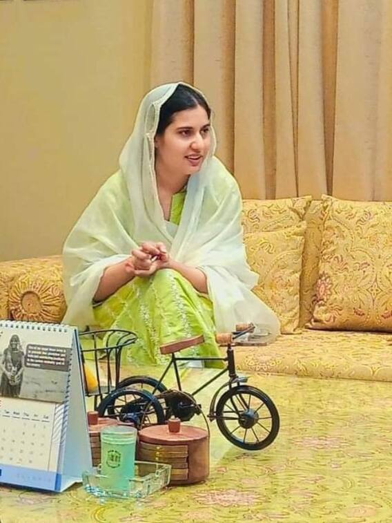 कौन हैं कैराना से सपा की उम्मीदवार इकरा हसन?