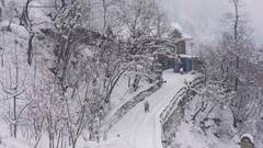 कहीं हाथों में ओले, कहीं बर्फ में दबा आर्मी का ट्रक, ये है ट्रेलर, बदलते मौसम की  बाकी है पिक्चर, पढ़ें IMD का अलर्ट