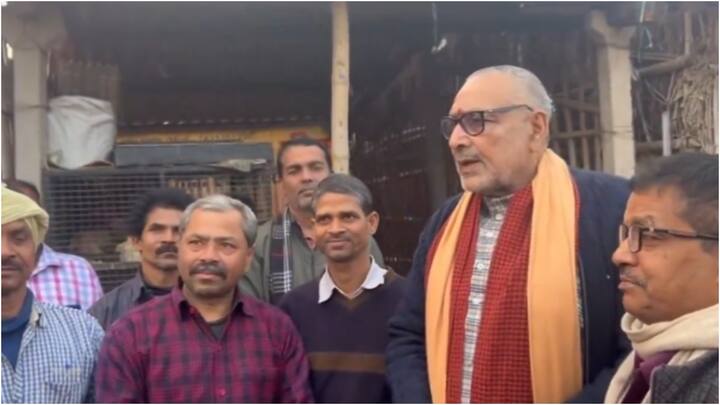 गिरिराज सिंह ने कहा कि हमारे यहां बलि प्रथा है. तमाम हिंदुओं से अपील है कि आप अपने धर्म की रक्षा करें. दूसरे लोग अपने धर्म की रक्षा करें.