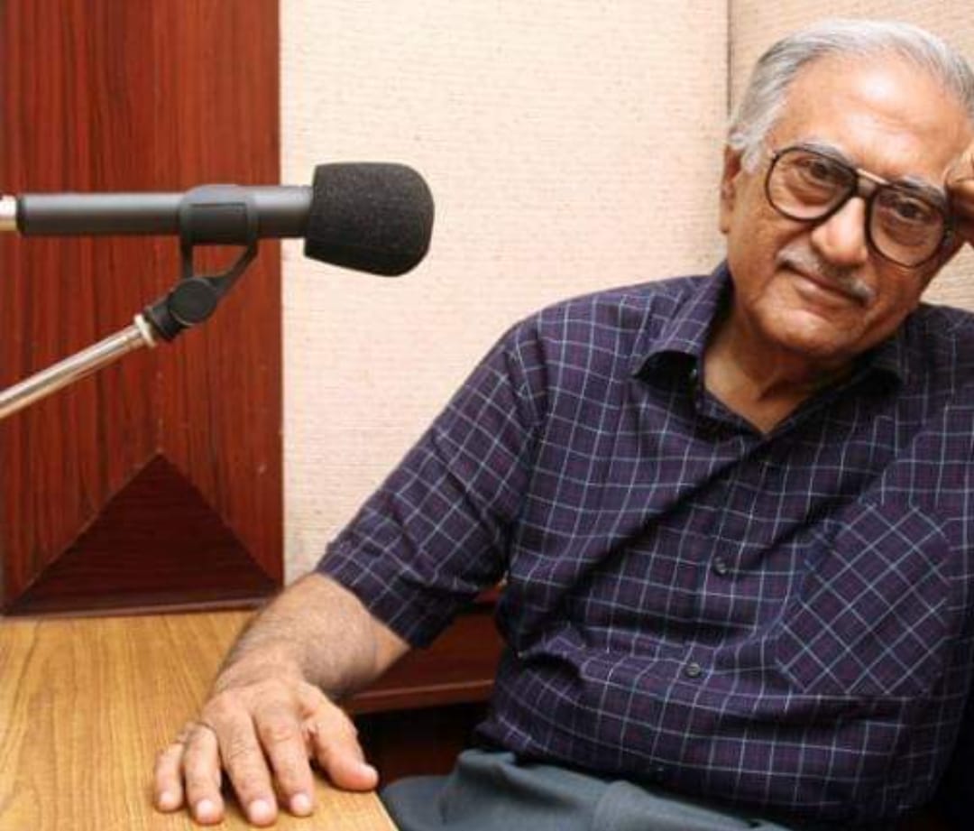 Ameen Sayani Death: रेडियो की जिस पेशकश से सड़कों पर सन्नाटा छा जाता था, वो आवाज हमेशा के लिए हुई खामोश