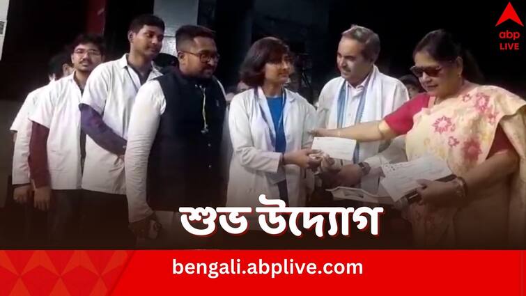 TMC MP Kakoli Ghosh Dastidar hands over scholarship money to students Kakoli Ghosh Dastidar: ভবিষ্যতের পথে এগিয়ে দেওয়ার চেষ্টা, নিজের বেতন থেকে পড়ুয়াদের অর্থসাহায্য TMC সাংসদের