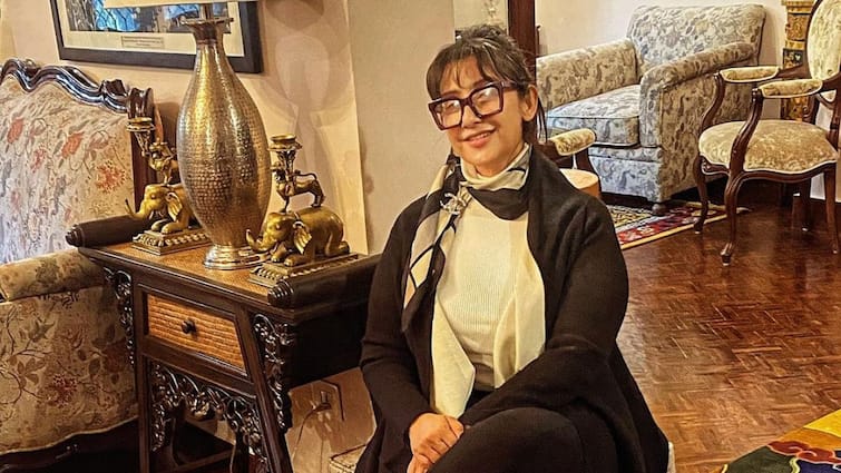 Manisha Koirala gives an update on what she's been upto at 53 with a long Instagram Post Manisha Koirala: జీవితంలో చాలా చూశాను, ఇప్పుడు నాకు ఇష్ట‌మైన‌వి చేస్తున్నాను : మ‌నీషా కోయిరాలా