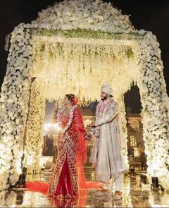 Sonarika Wedding Album: ਸੋਨਾਰਿਕਾ-ਵਿਕਾਸ ਦਾ ਲੁੱਕ ਜਿੱਤ ਲਏਗਾ ਦਿਲ, ਇੱਕ ਝਲਕ ਵੇਖ ਨਹੀਂ ਹਟਾ ਸਕੋਗੇ ਨਜ਼ਰ