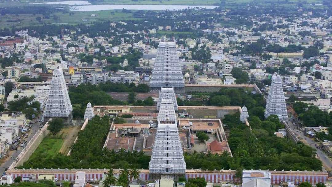 Masi Magam: மாசி மகம் என்றால் என்ன? எப்போது? கிரிவலம் செல்ல உகந்த நேரம் எது? Masi Magam 2024 What is Masi Magam in Tamil Date Time Benefits Best Time For Girivalam All Details Masi Magam: மாசி மகம் என்றால் என்ன? எப்போது? கிரிவலம் செல்ல உகந்த நேரம் எது?