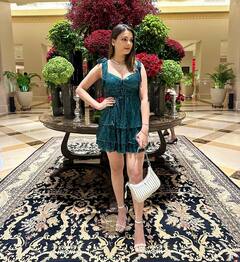 Sezal Sharma Photos: મિની ડ્રેસમાં સેજલ શર્માએ આપ્યા ગ્લેમરસ પોઝ, જુઓ સુંદર તસવીરો