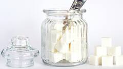 Health Tips : जास्त गोड खाल्ल्याने होऊ शकतात गंभीर आजार