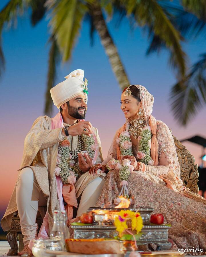 திருமண வாழ்க்கைக்குள் நுழையும் இந்த புதிய ஜோடிக்கு இணையத்தில் வாழ்த்துகள் குவிந்து வருகிறது.