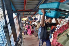 Train Ticket: नहीं मिल रहा ट्रेन का कंफर्म टिकट तो तुरंत करें ये काम, मिल जाएगी सीट