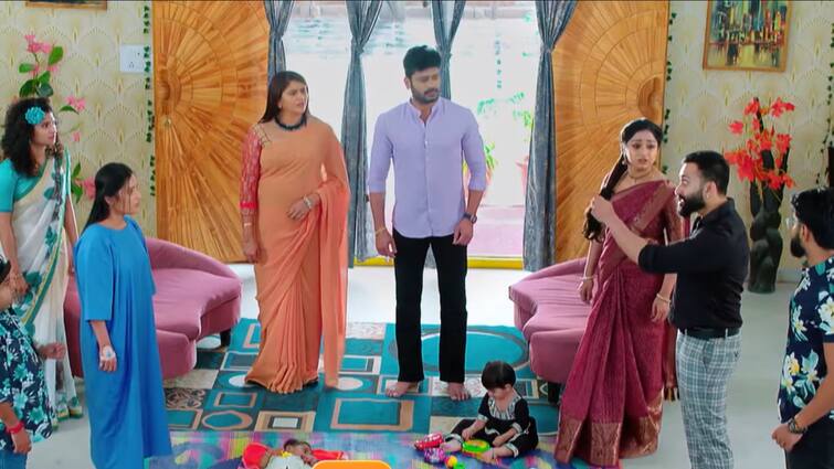 trinayani serial today february 21st episode written update in telugu Trinayani Serial Today February 21st: 'త్రినయని' సీరియల్: నయని, విశాల్‌లను చంపేందుకు తిలోత్తమ కుట్ర, అక్క మీద కోపంతో విషం కలిపిన సుమన!