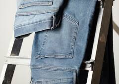 पहले ब्लू कलर की ही क्यों हुआ करती थी ज्यादातर डेनिम्स, क्या जानते हैं आप?