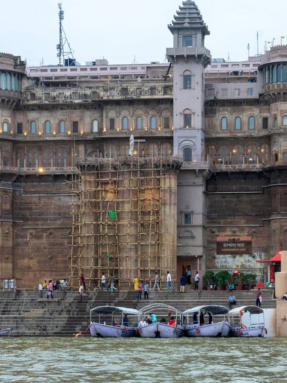 वाराणसी में कितनी है लोगों की आबादी?