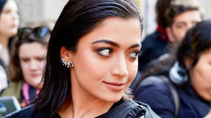 Rashmika Mandanna Photos : வுமன் - இன் பிளாக் போல் காட்சியளுக்கும் ராஷ்மிகா அனைவரின் கவனத்தை ஈர்த்துள்ளார்.