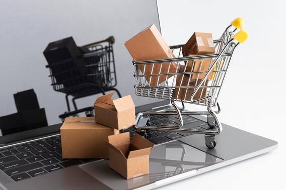 Online Shopping : Amazon-Flipkart वरून शॉपिंग करताय? तर सावधान व्हा; 'हे' प्रोडक्ट्स खराब झाल्यास रिटर्न होणार नाहीत Online Shopping : Amazon-Flipkart वरून शॉपिंग करताय? तर सावधान व्हा; 'हे' प्रोडक्ट्स खराब झाल्यास रिटर्न होणार नाहीत