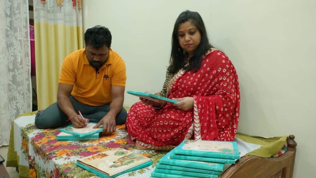 Gaya Wedding Card Voting Awareness And Harsh Firing Message Printed Bihar News Ann Bihar: गया में शादी के कार्ड पर लिखवाया अनोखा संदेश, हर जगह हो रही चर्चा, डीएम-एसएसपी ने भी की तारीफ