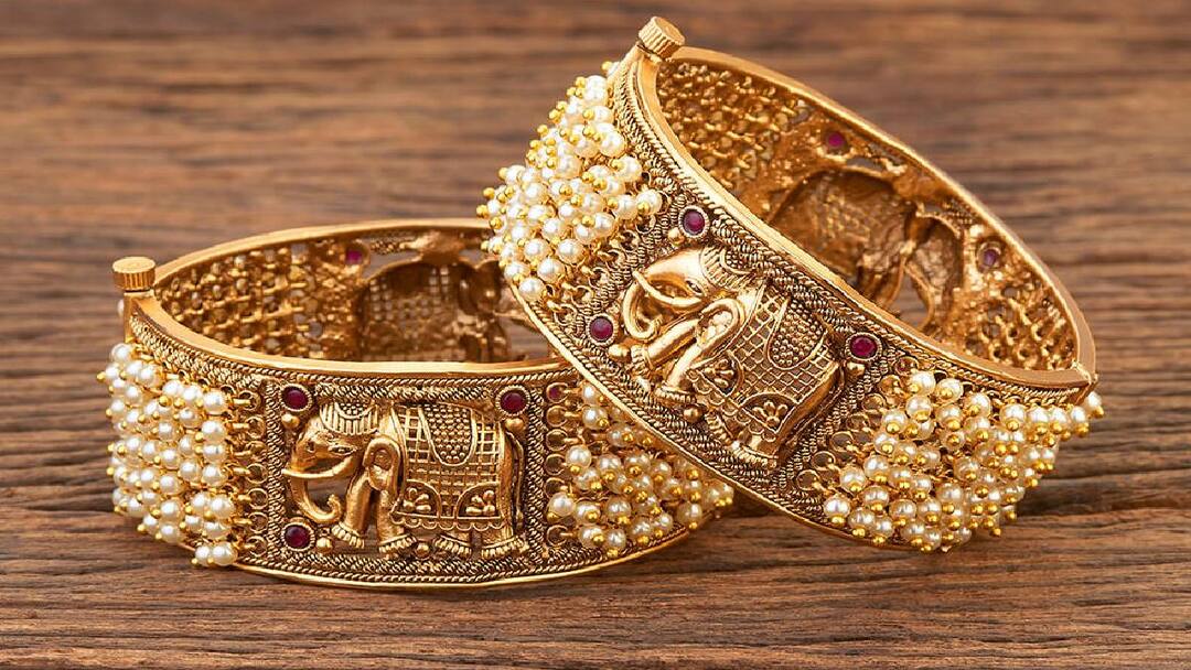 Latest Gold Silver Rate: தொடர்ந்து அதிகரிக்கும் தங்கம் விலை.. சவரனுக்கு மீண்டும் ரூ.80 உயர்ந்தது.. இன்றைய நிலவரம்..