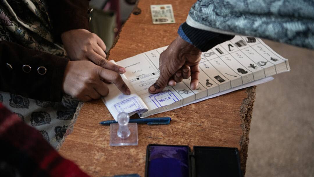 Pakistan Joint Investigation Team With Inter Services Intelligence To Probe Into February 8 Election Rigging Social Media Trolling Pakistan Forms Team To Probe Trolling Of Officials Over Feb 8 Election 'Rigging'