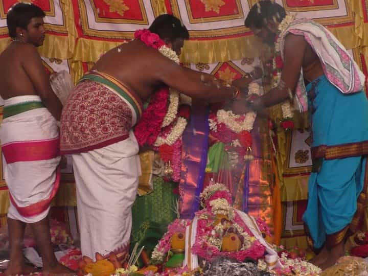 Karur Unmatta Bhairavar Unmatta Waragi Amman Wedding Ceremony - TNN நாள்பட்ட திருமணத் தடை நீங்க கரூரில் உள்ள இந்த ஆலயத்திற்கு வாங்க