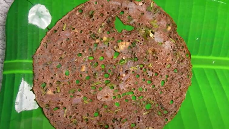 instant ragi dosa recipe healthy dosa procedure Ragi Dosa :இன்ஸ்டன்டன்ட் ராகி தோசை: இப்படி செய்தால் மொறு மொறுவென சூப்பரா இருக்கும்!