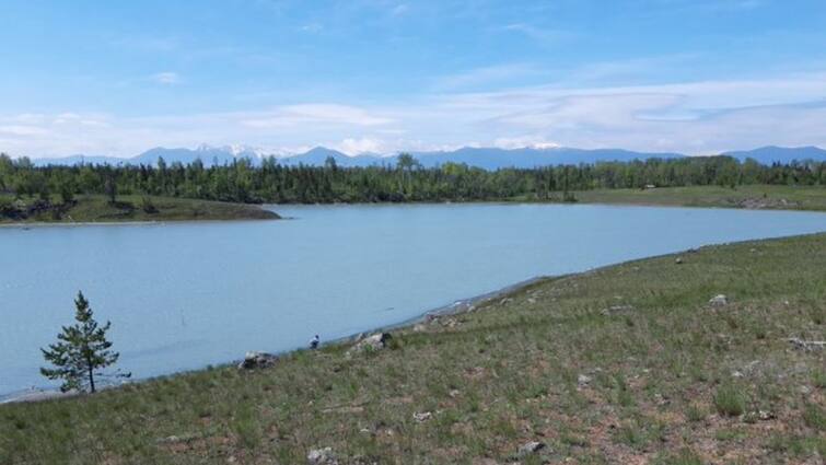 secret of the origin of life on Earth is hidden in a Canadian lake know what scientists claimed इस झील में छिपा है पृथ्वी पर जीवन होने का राज, वैज्ञानिकों ने क्या किया ये चौंकाने वाला दावा