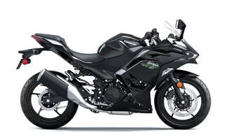 Kawasaki Ninja 500: ਕਾਰ ਨਾਲੋਂ ਮਹਿੰਗੀ ਹੈ ਇਹ ਬਾਈਕ ! ਖੂਬੀਆਂ ਬਣਾ ਦੇਣਗੀਆਂ ਦੀਵਾਨਾ