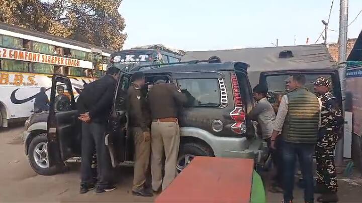 UP Police SSB and Security Agencies arrested 8 Smugglers with worth Rs 90 crore Drugs on India Nepal Border ann UP Crime News: यूपी पुलिस और सुरक्षा एजेंसियों की बड़ी कार्रवाई, भारत-नेपाल बार्डर पर 90 करोड़ की चरस समेत 8 गिरफ्तार