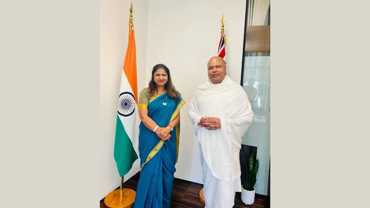 Ram Govind Das Visited The Indian Embassy In New Zealand