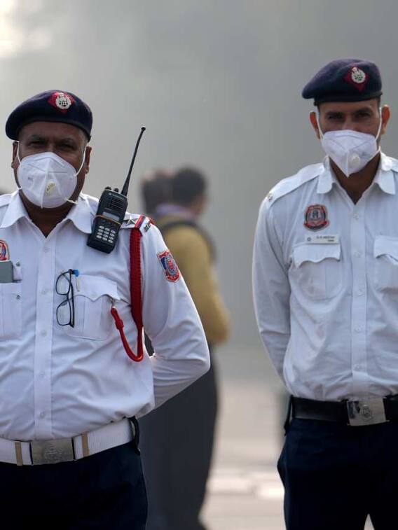 क्या ट्रैफिक पुलिसकर्मी आपकी बाइक से चाबी निकाल सकते हैं?