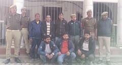 मेडिकल माफियाओं का गढ़ बना गोरखपुर, निजी अस्पतालों में ताबड़तोड़ कार्रवाई, सात गिरफ्तार