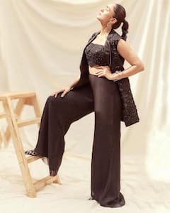 Mrunal Thakur Latest Photos:అల్ట్రా స్టైలిష్‌ లుక్‌లో మృణాల్ ఠాకూర్ - బ్లాక్‌ డ్రెస్సులో ఫిదా చేస్తున్న బ్యూటీ