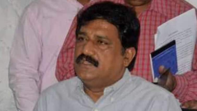 thinking about contesting in Cheepurupally says ganta srinivas rao చీపురుపల్లిలో పోటీపై ఆలోచిస్తున్నా - విశాఖలోనే పోటీకి ఆసక్తి అంటున్న మాజీ మంత్రి గంటా