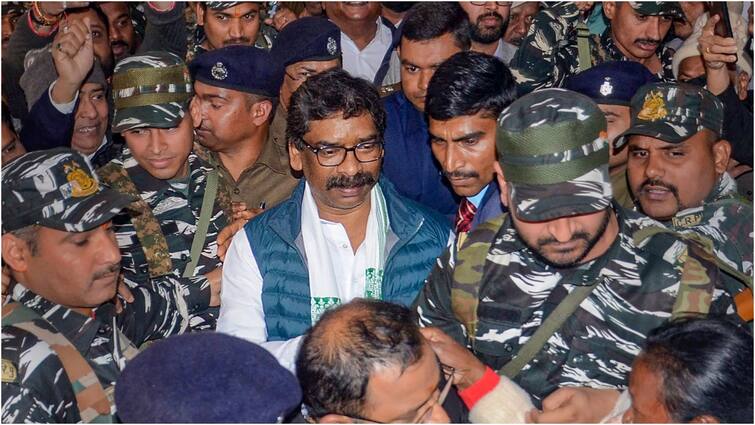 hemant soren moves high court and seeks permission to attend budget session Jharkhand Budget Session: हेमंत सोरेन को PMLA कोर्ट से लगा झटका, अब लिया ये बड़ा फैसला