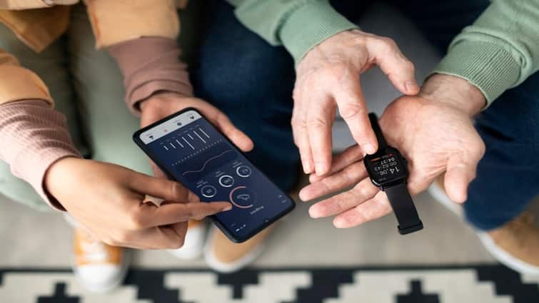 health tips us fda warns against smartwatches and smart rings to check blood sugar Smartwatch या Smart Ring से ब्लड शुगर चेक करना है खतरनाक, FDA ने दी चेतावनी