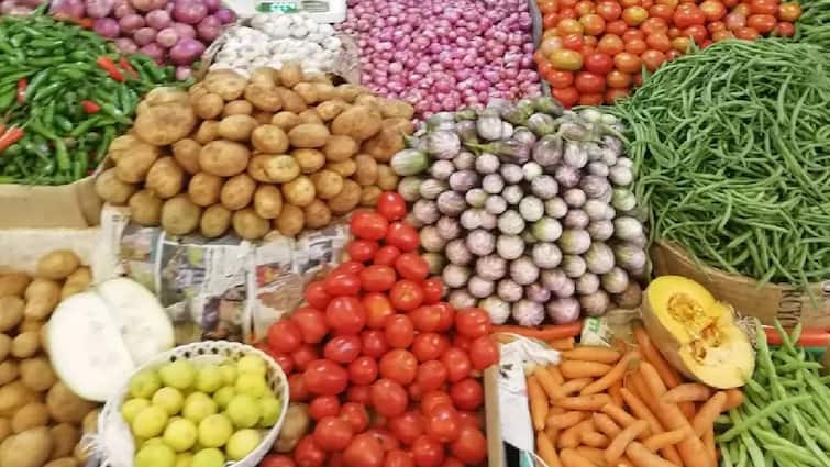 Vegetables price list february 23 2024 chennai koyambedu market Vegetable Price: மீண்டும் உயர்ந்த பூண்டின் விலை.. சற்று ஏற்ற இறக்கத்தில் பிற காய்கறிகள்.. இன்றைய பட்டியல் இதோ..