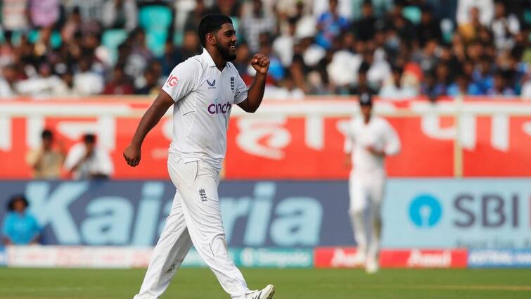 Rehan Ahmed withdrawn from England Test Squad ahead of Ranchi Test IND vs ENG IND vs ENG 4th Test: इंग्लैंड की टेंशन बढ़ी, इस स्टार गेंदबाज को अचानक लौटना पड़ा घर; आखिरी टेस्ट में भी नहीं खेलेंगे