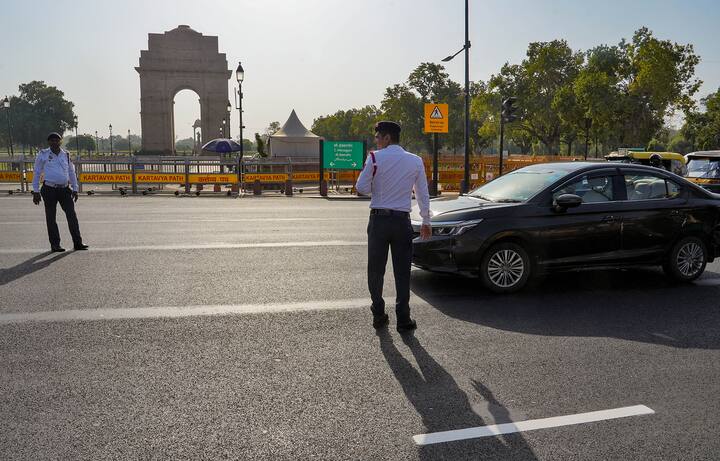 अलग-अलग राज्यों में चालान को लेकर अलग नियम हैं. कुछ राज्यों में तीन बार चालान कटने के बाद लाइसेंस और रजिस्ट्रेशन कैंसिल कर दिया जाता है.