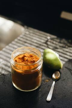 Turmeric Water Benefits : हळदीचे पाणी ही गुणधर्मांची खाण आहे, रोज सकाळी पिल्याने अनेक समस्यांपासून आराम मिळेल !