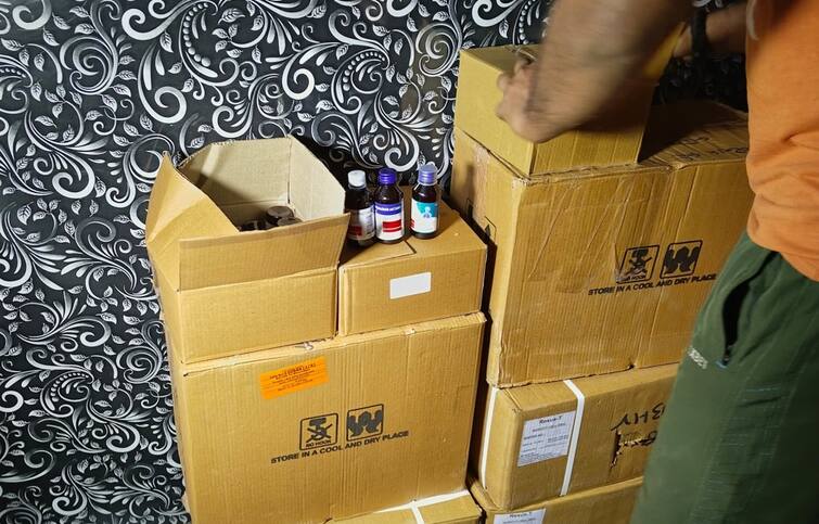 Bhavnagar SOG seized quantity of codeine cough syrup  Bhavnagar: ભાવનગર SOG એ બાતમીના આધારે નશાકારક કફ સિરપનો જથ્થો ઝડપી પાડ્યો