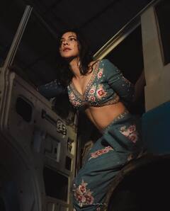 Madonna Sebastian Photos : ”காந்த கண்ணழகி..” நடிகை மடோன்னா செபாஸ்டியனின் கலக்கல் புகைப்படங்கள்!