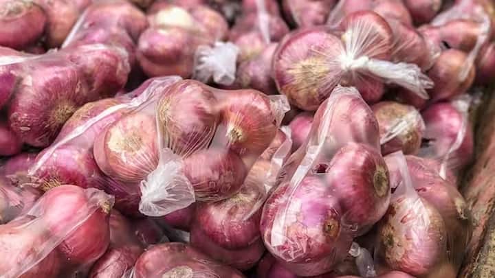 Onion Cultivation: ડુંગળીની ખેતી કરતી વખતે ખેડૂતોએ અહીં જણાવેલ બાબતોનું ખાસ ધ્યાન રાખવું જોઈએ. ડુંગળી ખાવી સ્વાસ્થ્ય માટે ખૂબ જ ફાયદાકારક છે.