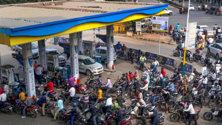 petrol and diesel price chennai on February 23rd 2024 know full details Petrol Diesel Price Today: சரிந்ததா பெட்ரோல், டீசல் விலை?.. சென்னையில் இன்றைய நிலவரம் என்ன?