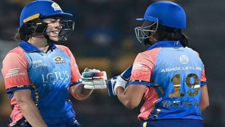 dc vs mi chinnaswamy stadium bangalore mumbai indians  won by 4 wickets wpl 2024 DC VS MI WPL 2024: கடைசி பந்தில் சிக்ஸர்...டெல்லி கேபிட்டல்ஸை வீழ்த்தி மும்பை இந்தியன்ஸ் த்ரில் வெற்றி!