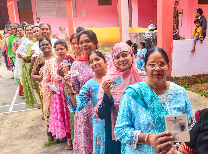 चुनाव के दौरान एक और चीज आपने सुनी होगी, जिसे आचार संहिता कहा जाता है. इसे लेकर लोगों के मन में कई तरह के सवाल होते हैं.