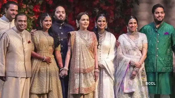 Anant Ambani-Radhika Wedding: முகேஷ் அம்பானி வீட்டில் டும் டும் டும்: பங்கேற்க போகும் முக்கிய பிரபலங்கள்!  முழு லிஸ்ட் இதோ!