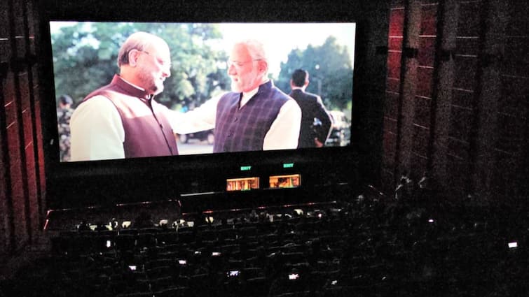 Article 370 Twitter Review: Netizens Call Film 'Gripping & Grounded' While Pointing Out PM Modi Makeover 'AI Generated' Article 370 reviews rating Article 370 Twitter Review: Netizens Call Film 'Gripping & Grounded' While Pointing Out PM Modi's Makeover As 'AI Generated'