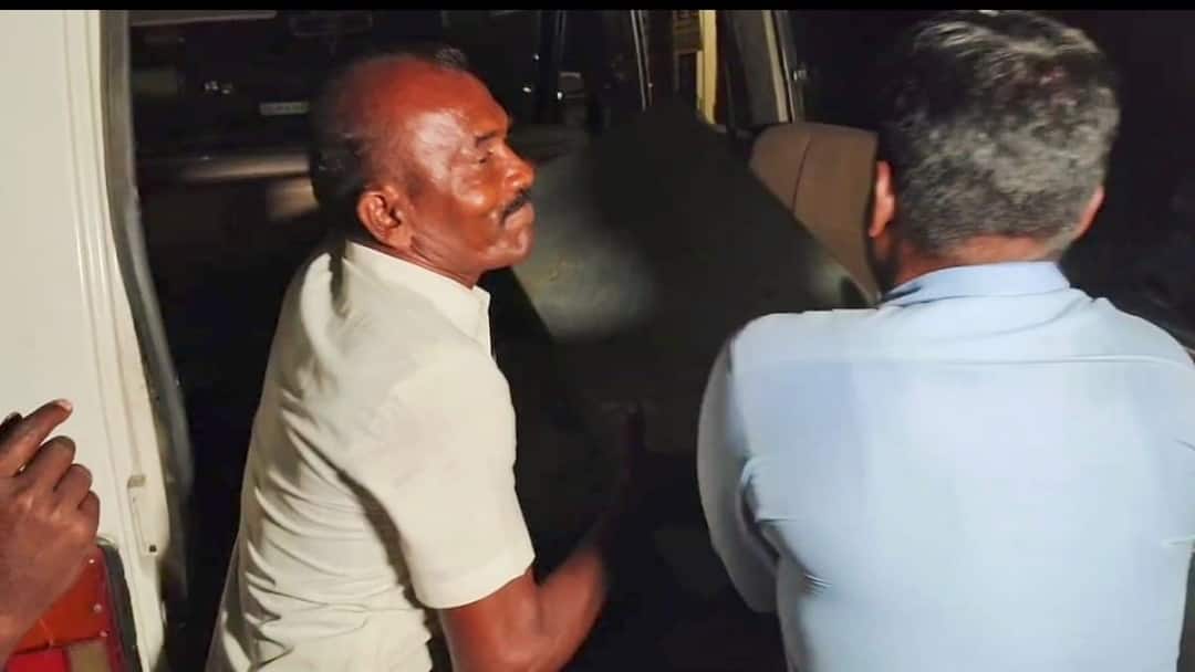 மதுரையில் 10 கிலோ பவுடர் வடிவிலான பொருட்கள் பொட்டலங்களாக பறிமுதல் - போதைப்பொருள் தடுப்பு பிரிவு சோதனை