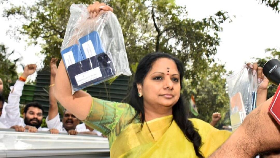 CBI Considers Kalvakuntla Kavitha as accused in Delhi Liquor Scam case Kalvakuntla Kavitha: ఢిల్లీ లిక్కర్ కేసులో కీలక పరిణామం! కవితను నిందితురాలిగా చేర్చిన సీబీఐ
